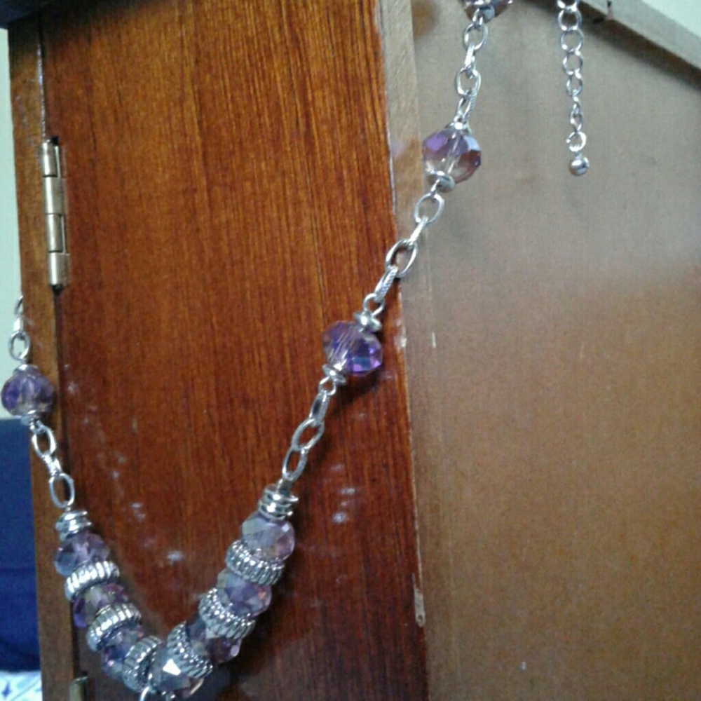 Neckales - Picture 7 of 8